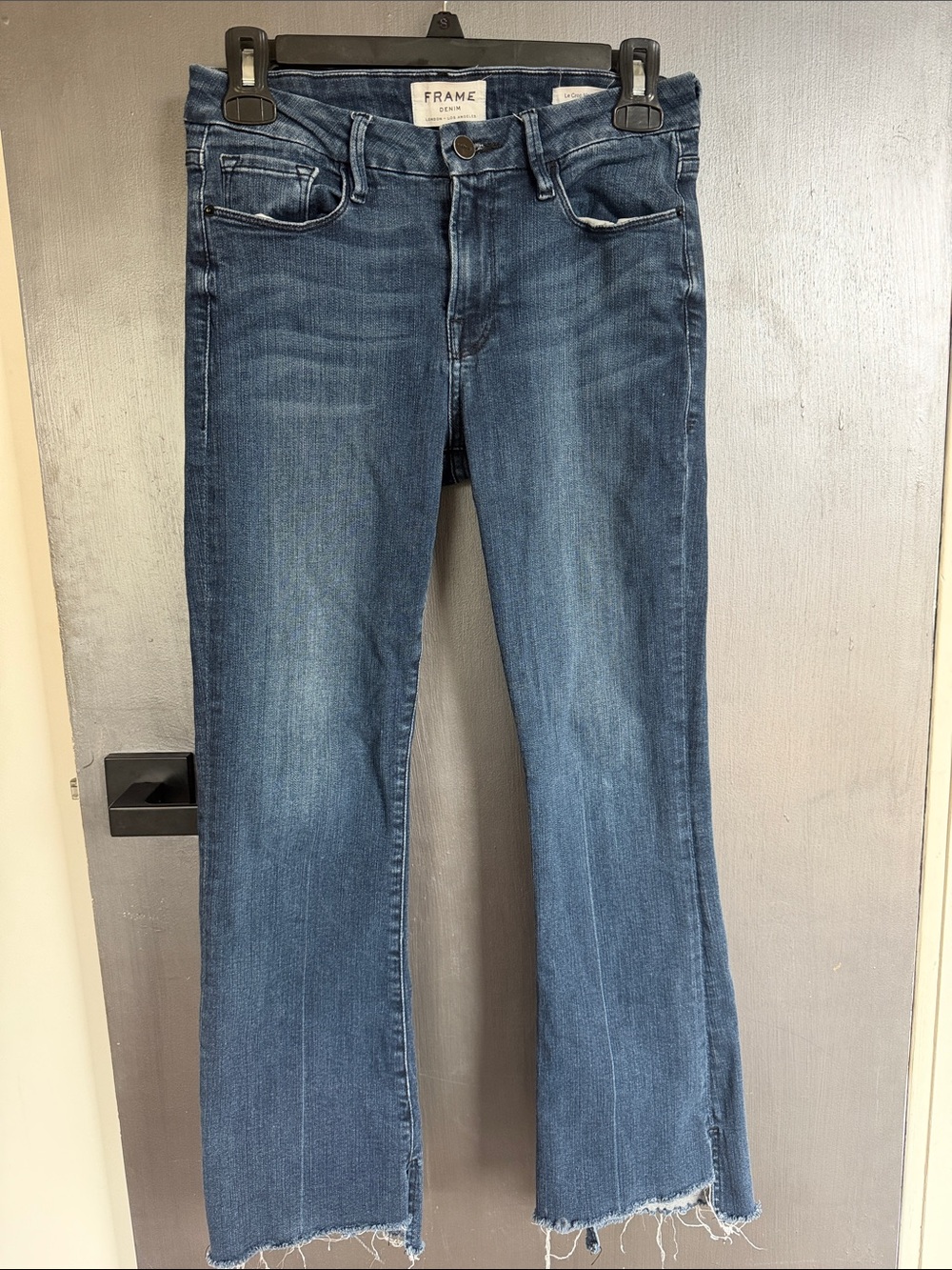 FRAME Le Crop Mini Boot jeans